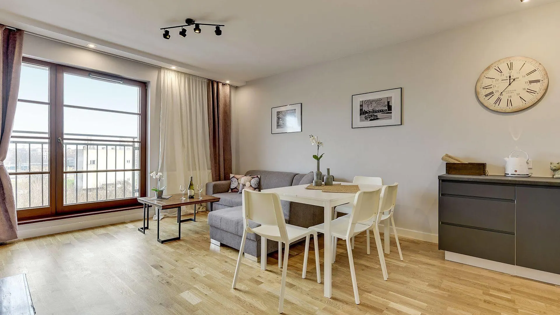 Apartinfo Island Apartments Γκντανσκ